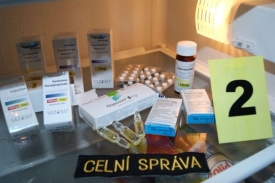 Celníci a policie zabavili minulý rok v Evropě 41 nových drog (ilustrační foto).
