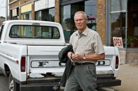 Gran Torino: Clint Eastwood jako výborný komik.