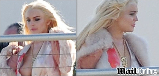 Lindsay Lohanová během fotografování ukázala i to, co nechtěla...