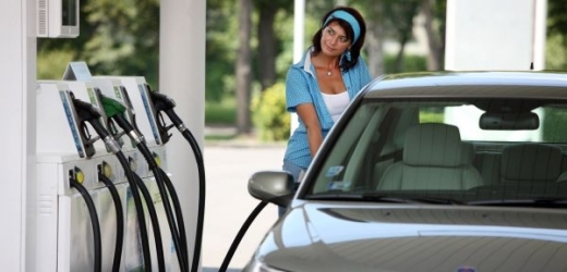 Ze zemí, kam Češi často míří na dovolenou, je nejlevnější benzin v Chorvatsku.