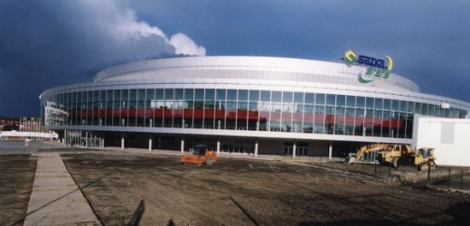 Do problémů Sazku uvrhla hlavně výstavba multifunkční sportovní arény v pražských Vysočanech.