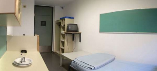 Taková cela čeká na Mladiče v Haagu. Taková cela čeká na Mladiče v Haagu.