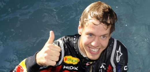 Vettel se mohl po Velké ceně Monaka radovat.