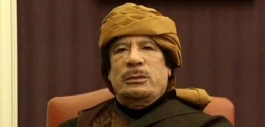 Muammar Kaddáfí je prý ochoten uzavřít příměří s rebely.