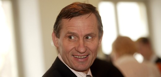 Jiří Čunek je senátorem za Vsetínsko, v novém vedení strany nefiguruje.
