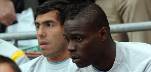 Mario Balotelli (vpravo).