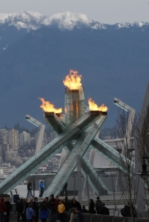Pochodeň z vancouverské olympiády.