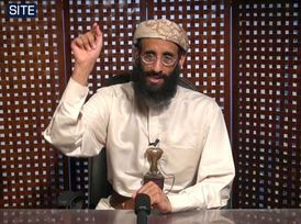 Kajdistický kazatel a organizátor Anwar al-Awlaki unikl útoku o pár minut.