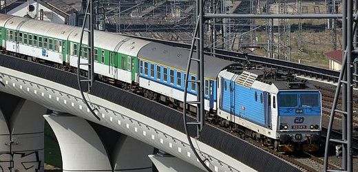 Českým pasažérům se vlaky zdají špinavé, ale zpoždění ujdou.