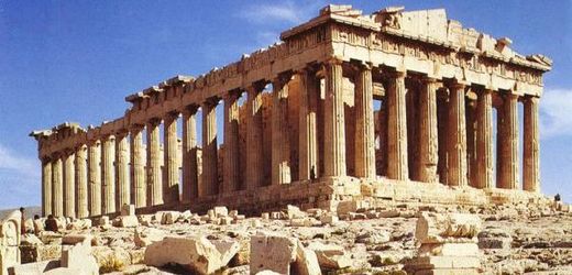 Chrám na Akropoli, jeden ze symbolů Řecka.