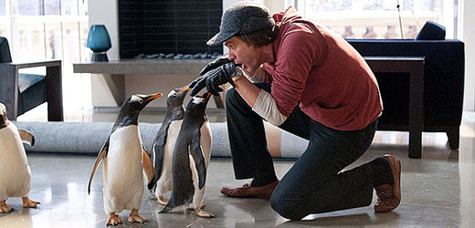 Pan Popper a jeho tučňáci s Jimem Carrym nastupují do našich kin první letní čtvrtek.