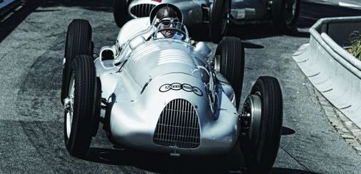 Auto Union Type D, v němž se v Goodwoodu objeví bývalý pilot F1 Hans-Joachim Stuck. 