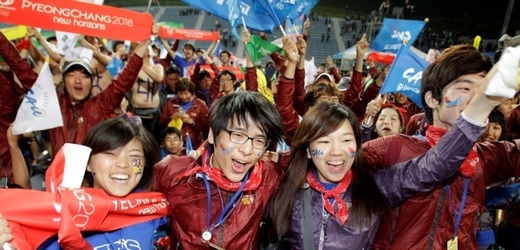 Korejci slaví úspěšnou kandidaturu své země na ZOH 2018.