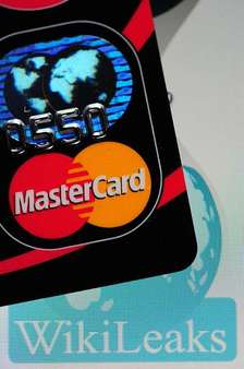 MasterCard a Visa již neblokují účty WikiLeaks.