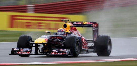 Vítěz kvalifikace Mark Webber ze stáje Red Bull. 