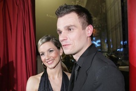 Leoš Mareš s manželkou Monikou.