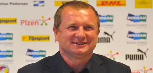 Trenér Plzně Pavel Vrba má důvod k úsměvu.