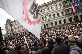 Demonstrace Dělnické strany.