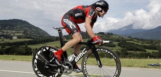 Australský cyklista Cadel Evans si zajistil triumf na Tour de France.