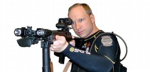 Na Andersi Behringu Breivikovi prý nebylo nic zvláštního.