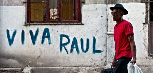 Ať žije Raúl...