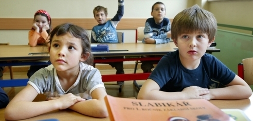 Na žáčky základních škol čekají nová pravidla pravopisu (ilustrační foto).