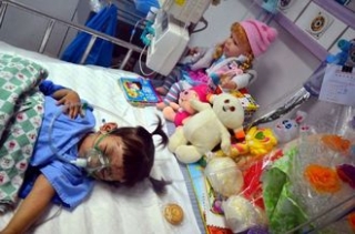 Do nemocnice směřuje pro Siang neustálý proud dárků z celé Číny.