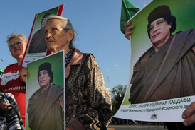 Demonstrace Kaddáfího věrných fanoušků v Moskvě.