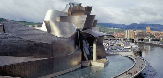 Kdo je autorem Guggenheimova muzea v Bilbau? 