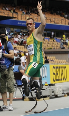 Pistorius postoupil z rozběhu do semifinále závodu na 400 metrů.