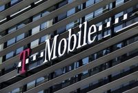 Americká federální vláda zablokovala telekomunikační společnosti AT&T její plán převzít mobilního operátora T-Mobile USA.