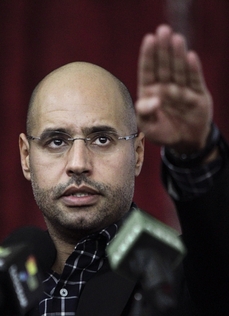 Sajf Islám vyzval Kaddáfího přívržence, aby vytrvali.