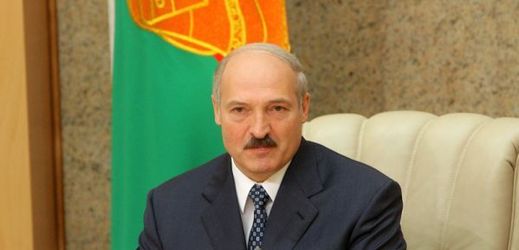 Alexandr Lukašenko dospěl k názoru, že se bez EU neobejde.