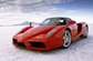 Tři sta čtyřicet devět kilometrů v hodině ujede také Ferrari Enzo, které rovněž skončilo na devátém místě. Zrychlení z nuly na stovku zvládne za 3,4 sekundy. Koupíte ho za 670 tisíc dolarů (téměř 11,4 milionu korun). (Foto: profimedia.cz)