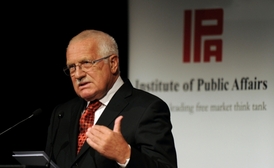 Prezident Václav Klaus kritizoval vládní diplomacii.