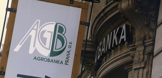 Akcionáři zkrachovalé Agrobanky získají 800 milionů korun.