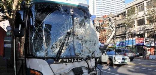 Autobus s českými turisty havaroval v Řecku (ilustrační foto).