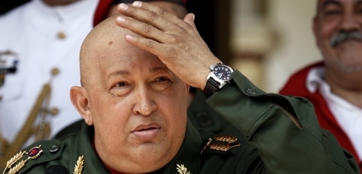 Chávez teď postupuje sérii chemoterapií na Kubě.  