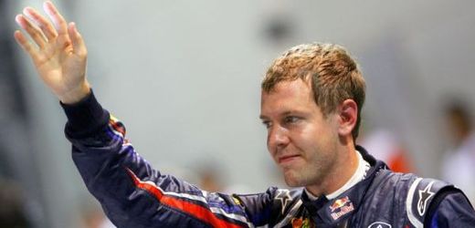 Sebastian Vettel zvítězil ve VC Singapuru.