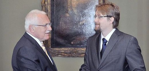 Ministr dopravy Pavel Dobeš a prezident Václav Klaus.