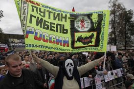 Putin - smrt Ruska, demonstrovalo se v Moskvě.