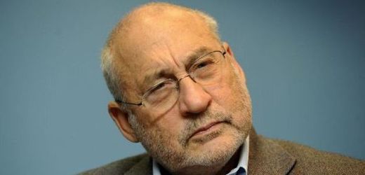 Nositel Nobelovy ceny za ekonomii Joseph Stiglitz tvrdí, že dalším krizím se lze vyhnout.