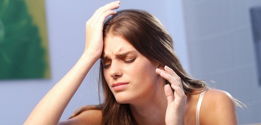Bolesti hlavy mohou mít různé příčiny (ilustrační foto).