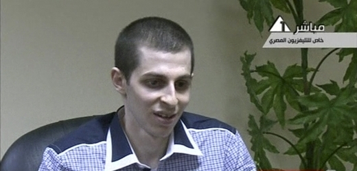 Gilad Šalit v egyptské televizi.