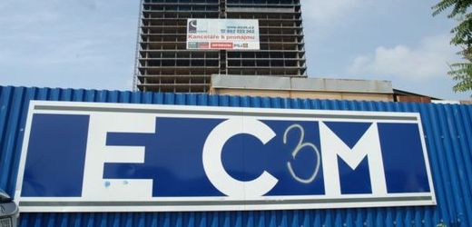 Vrchní soud vyhověl části věřitelů a zrušil rozhodnutí o konkursu ECM.