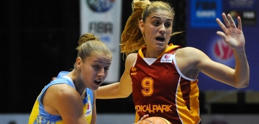 Kateřina Elhotová (vlevo) a její spoluhráčky na Galatasaray nestačily.
