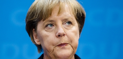 Angela Merkelová připustila, že věřitelé Řecka přijdou o více peněz.