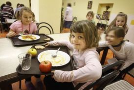 Školní jídelny se utkaly v soutěži o nejlepší oběd za 27,50 Kč.