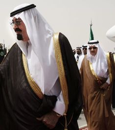 Král Abdalláh (vlevo) a korunní princ Najíf (vpravo).
