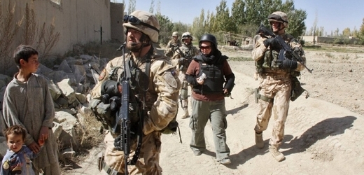 Deset zahraničních vojáků bylo zabito při sebevražedném pumovém útoku v Kábulu (ilustrační foto).